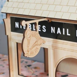HayPigs! Nibbles Nail Bar � Byg din egen Marsvineby