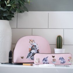 Penalhus eller til holder til kosmetikbrster